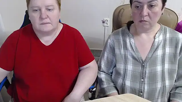 Bertie_Adeline webcam