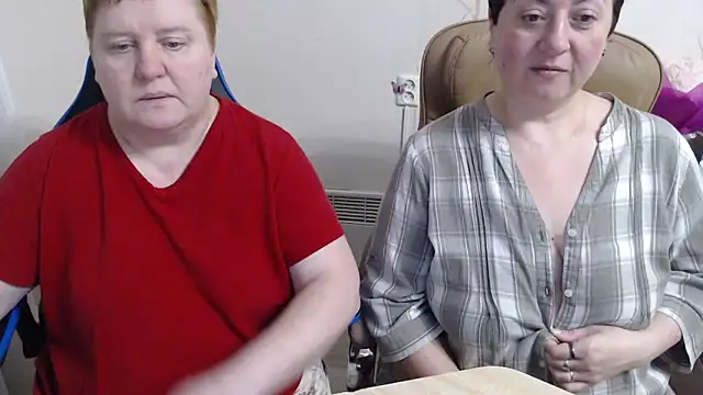 Bertie_Adeline webcam