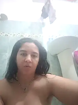 Camila-Valverde webcam