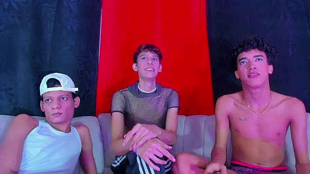 Pleasure_boys_hot webcam