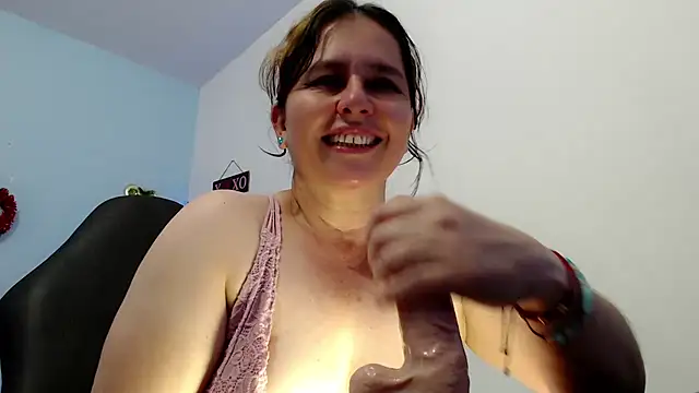 victoria_jones webcam