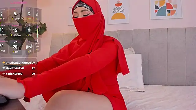 fatiima_ (F young) - show ass with oil+ spank🤤