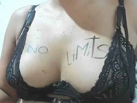 Valentinahot7 webcam