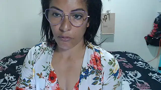 kateleyagrey webcam