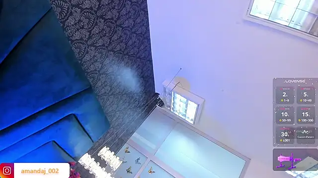 amandaaJones_ webcam