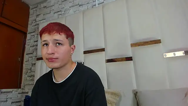 ANLLELOAndANGELA webcam