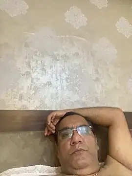 maleattention webcam