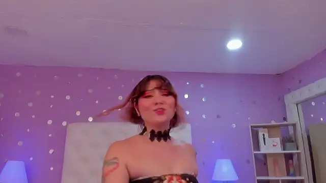 Goldentemptation_ webcam