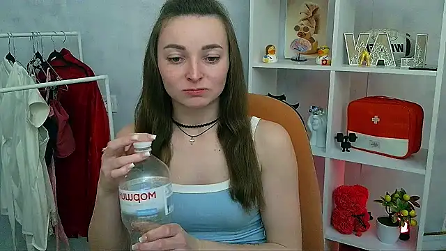 _Barbie_Kiss_ webcam