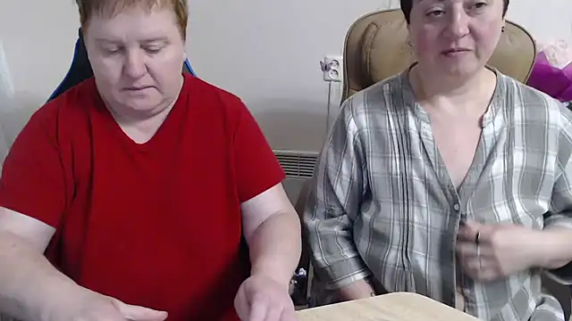 Bertie_Adeline webcam