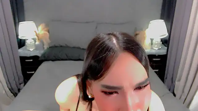 saphira_fucks webcam