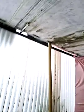 Sweet-Dirty-Storm webcam