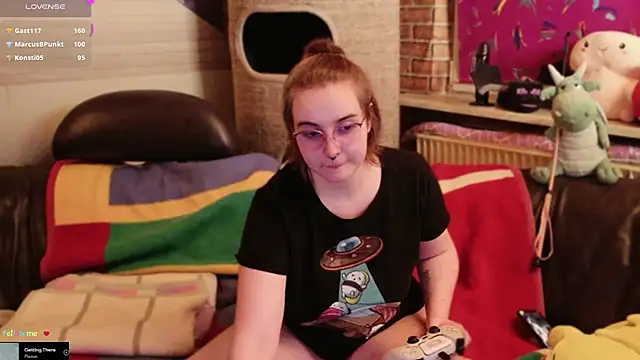 GamerGirl_Eve webcam