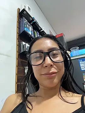 pregnant_sofii18 webcam
