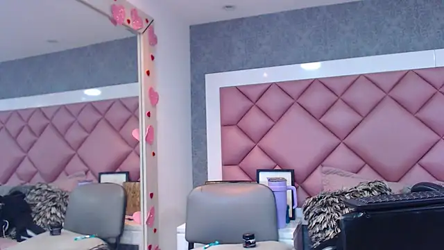 Thegreatonelady webcam