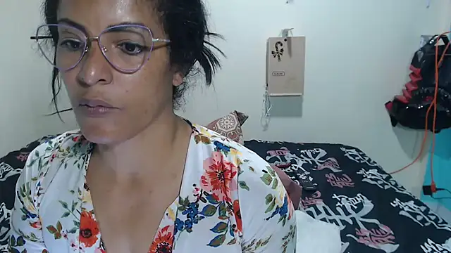 kateleyagrey webcam