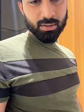 hottestboy03's live cam