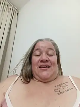 MilF-eterna_69 webcam