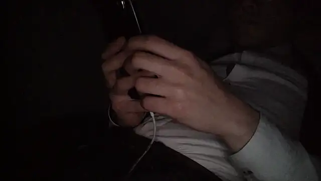 GentlemanMoney_ webcam