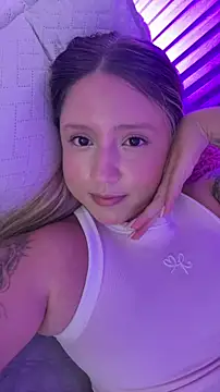 miapetit_ - MiaPetit_'s free webcam