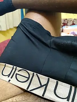 Brown_Munda047 webcam