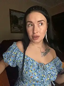 Roxana_Bell webcam