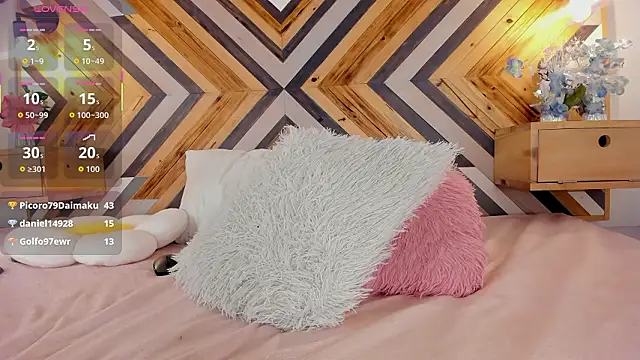 ZairaVanCleef webcam