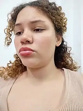 SirenRouge_69 webcam