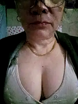 small-house123 webcam