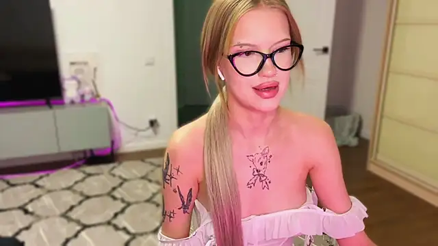 dannsago - DannSago's free webcam - UK Sex Cams