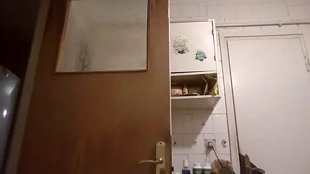 mariusica1@xh webcam