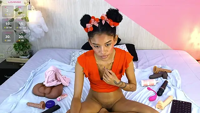 adisson_petite1 webcam