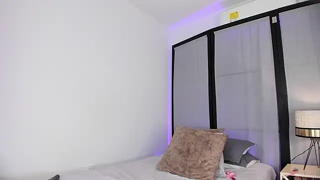 niicole_steele_ webcam