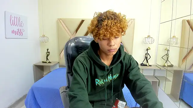 Anyelo_Twink webcam