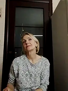 MichelleSolis webcam