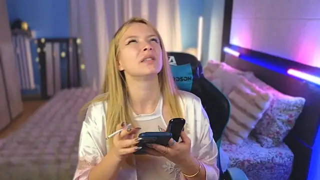 AnastasiaAniess webcam