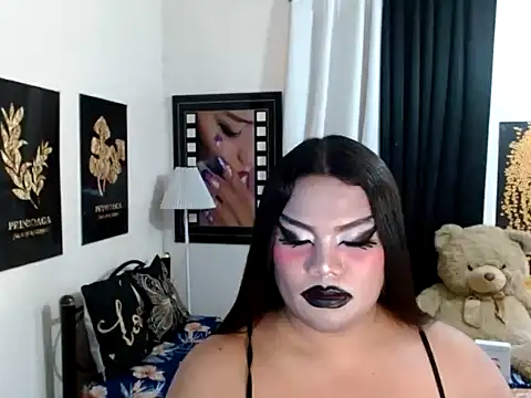 tsbrianahugecock - TSbrianaHugeCock's free webcam - UK Sex Cams