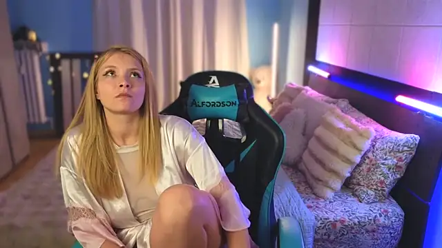 anastasiaaniess - AnastasiaAniess's free webcam - UK Sex Cams