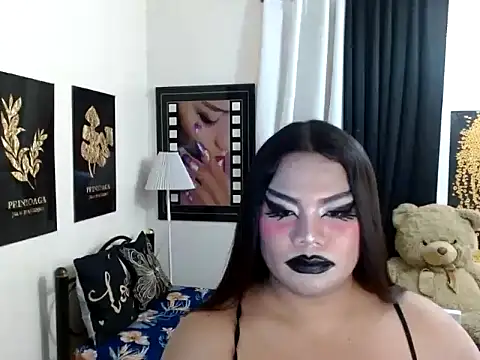 TSbrianaHugeCock webcam