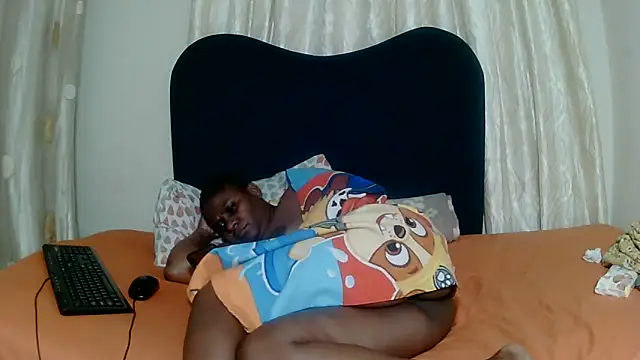 Exotic_FreakyQueen webcam