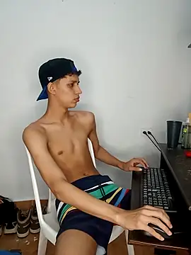 Alayn_sexy_ayes webcam