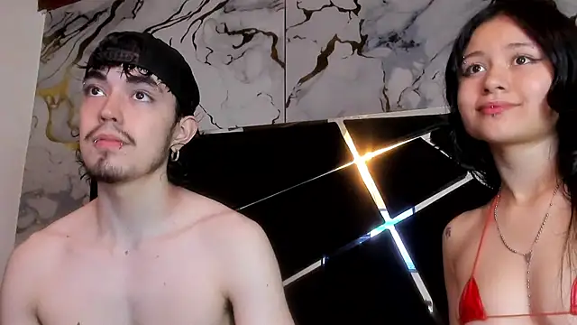 couple_in_heat - Couple_In_Heat's free webcam - UK Sex Cams