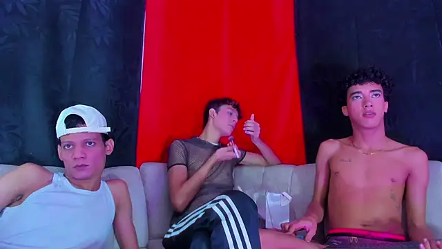 Pleasure_boys_hot webcam