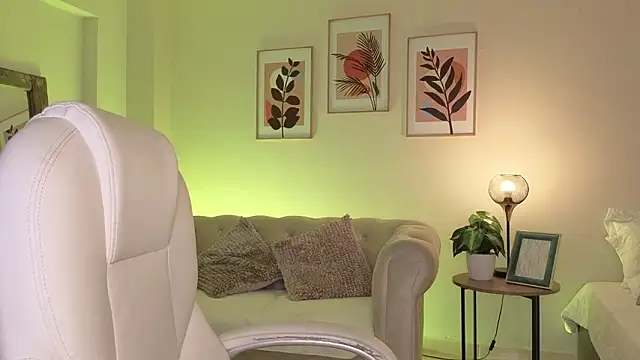 DahianaWalcott webcam