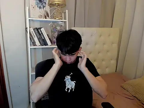 davincihugecock webcam