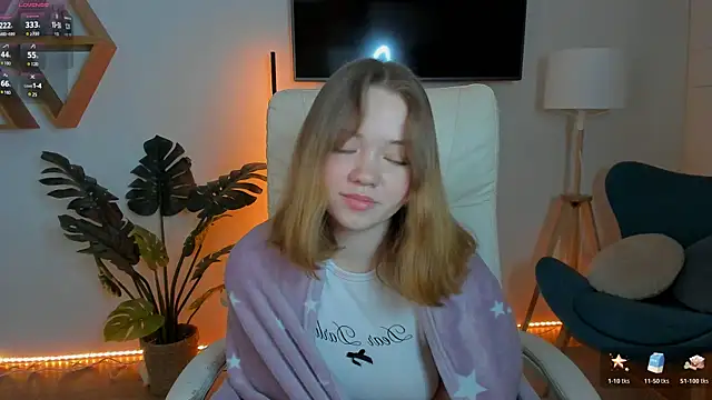 Kiss_Moon webcam