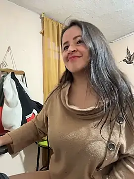 latinfemale webcam