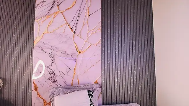 big_tits_in_your_face webcam