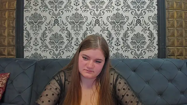 LissaBigTitts webcam