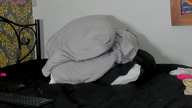 barbie_melanin webcam